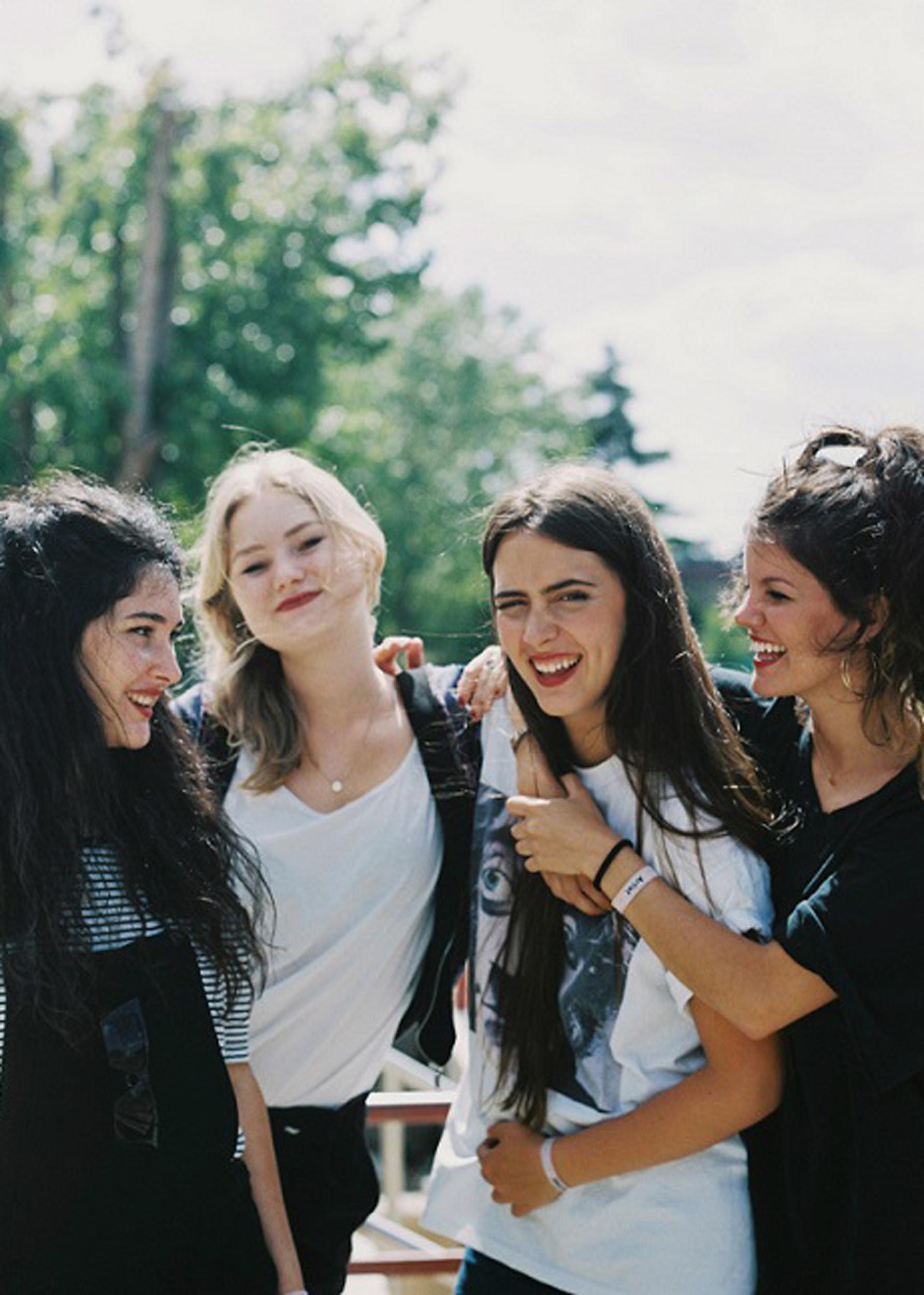 スペイン発のガールズ・バンド、HiNDS(ハインズ)をマークせよ!初来日ライブレポ