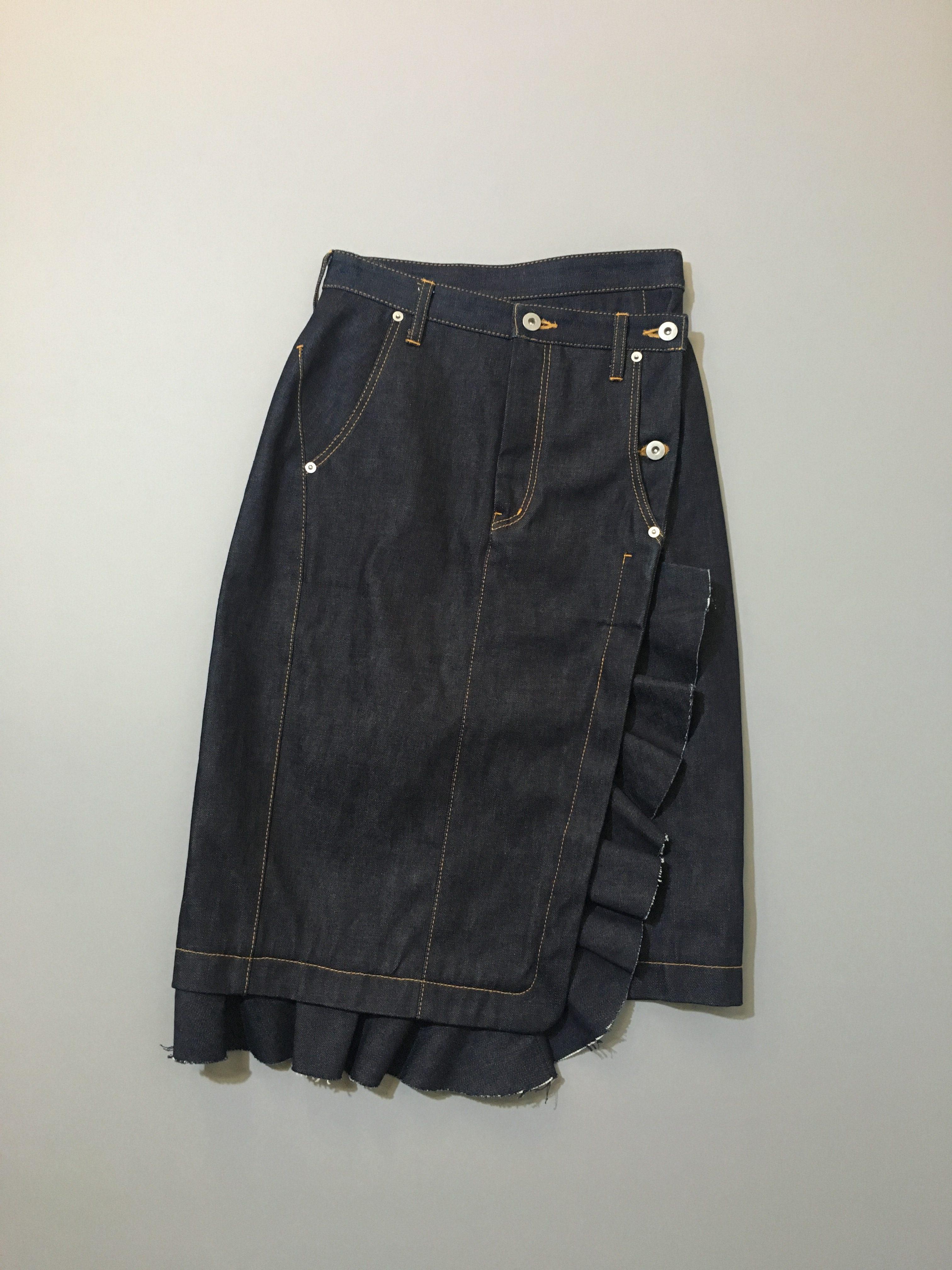 スタイリスト入江陽子さんの今月のひとめぼれ-〈ナイフ〉のスカート