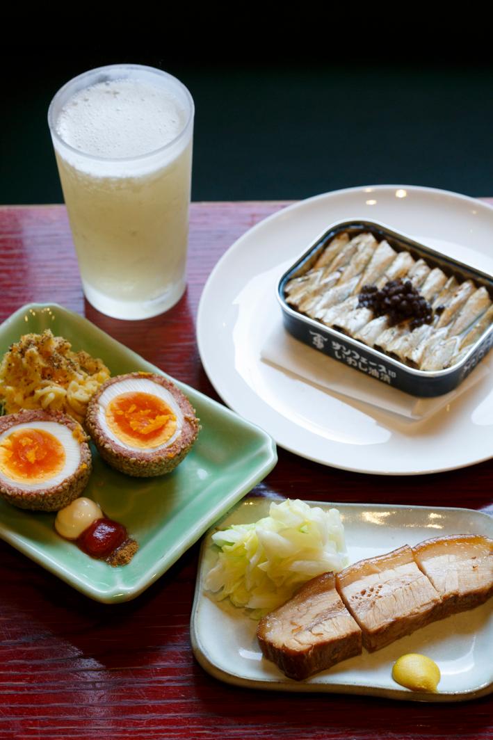 簡単なのに劇的にうまい。銀座ロックフィッシュ店主の間口一就さん直伝! ハイボールに合う缶詰アレンジ神つまみ