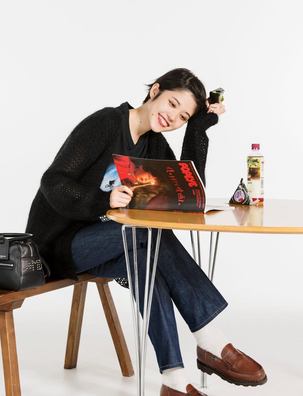 GINZA女子の1ヶ月着まわし：12/4「あれから36年経ちました。本日映画『E.T.』の日です」