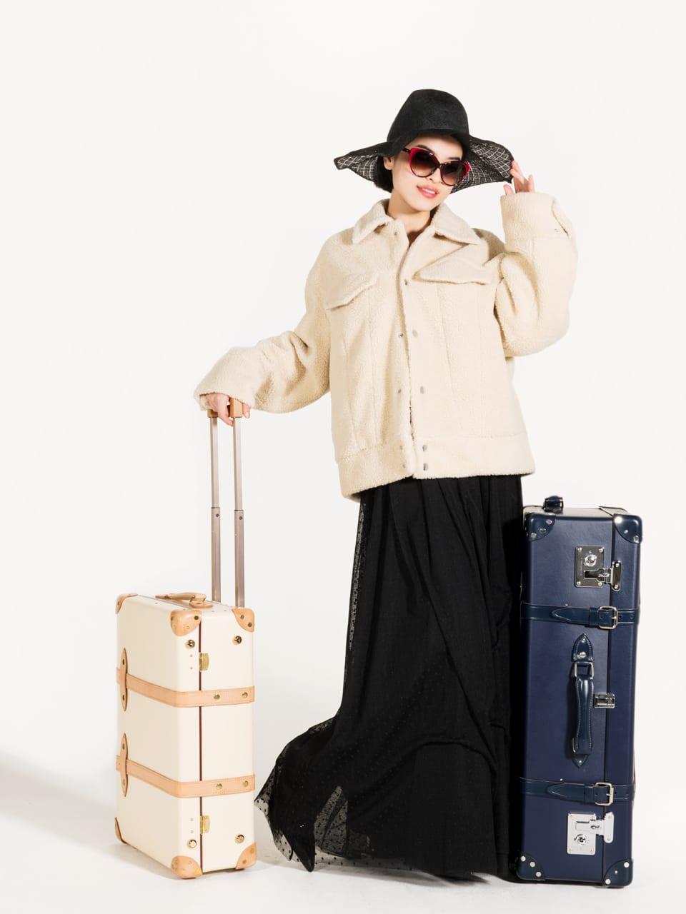 GINZA女子の1ヶ月着まわし：1/13「お土産を買いすぎて、さあ大変！」