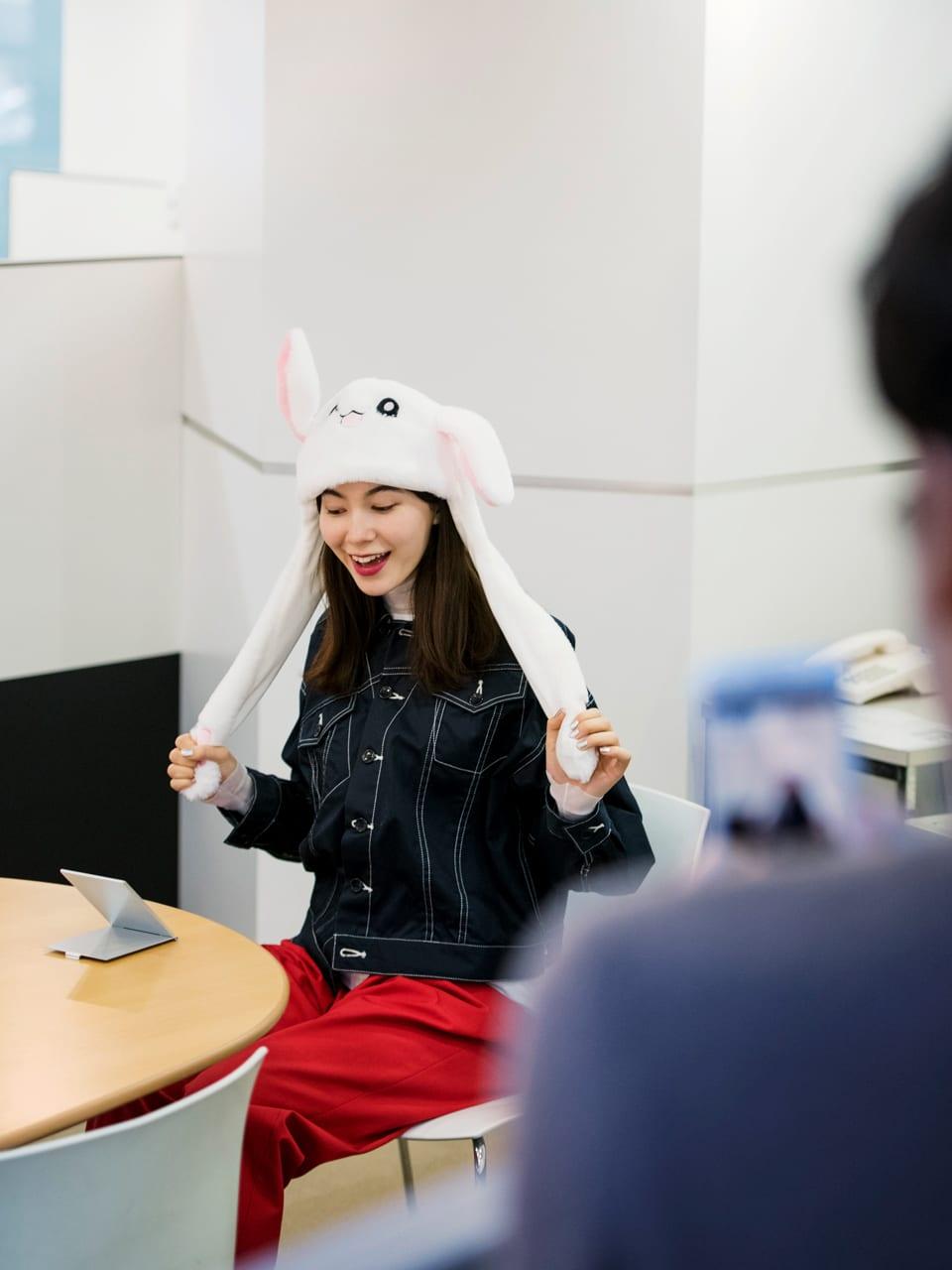 アコちゃん、瀬古井さんに写メ撮られる