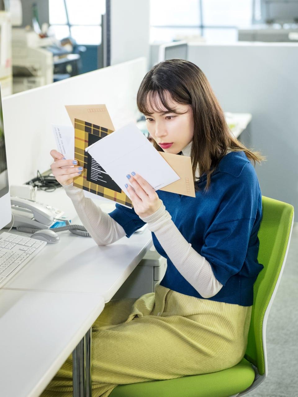 届かない手紙を待つ