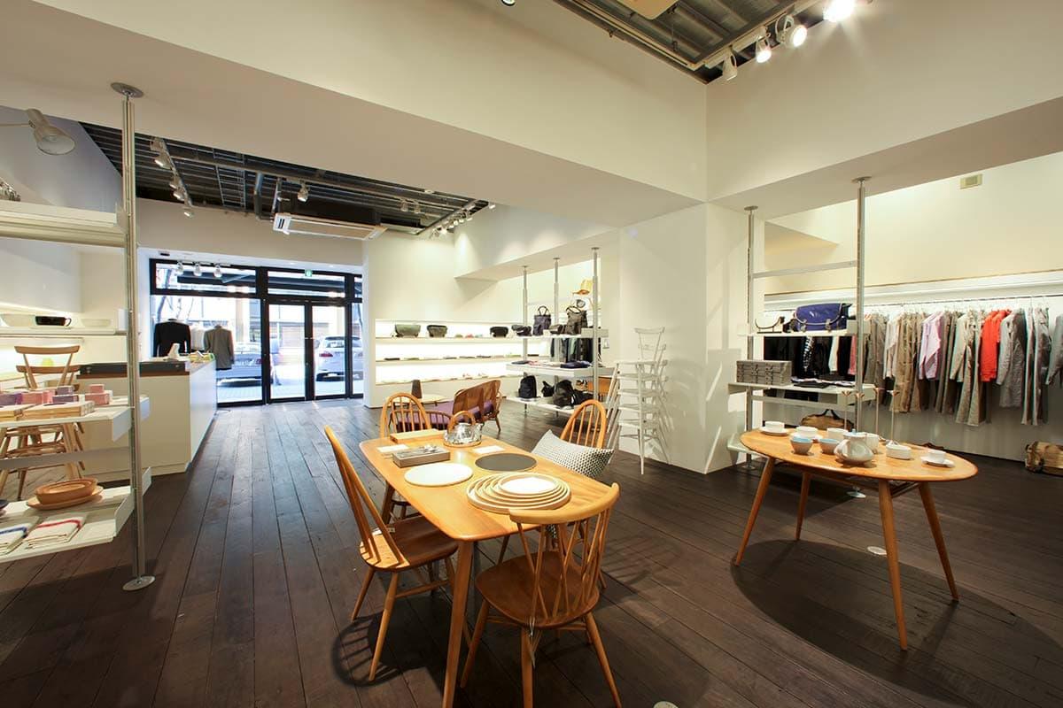 マーガレット・ハウエル神南店が20周年！ガラス工房 Frescoとの限定  