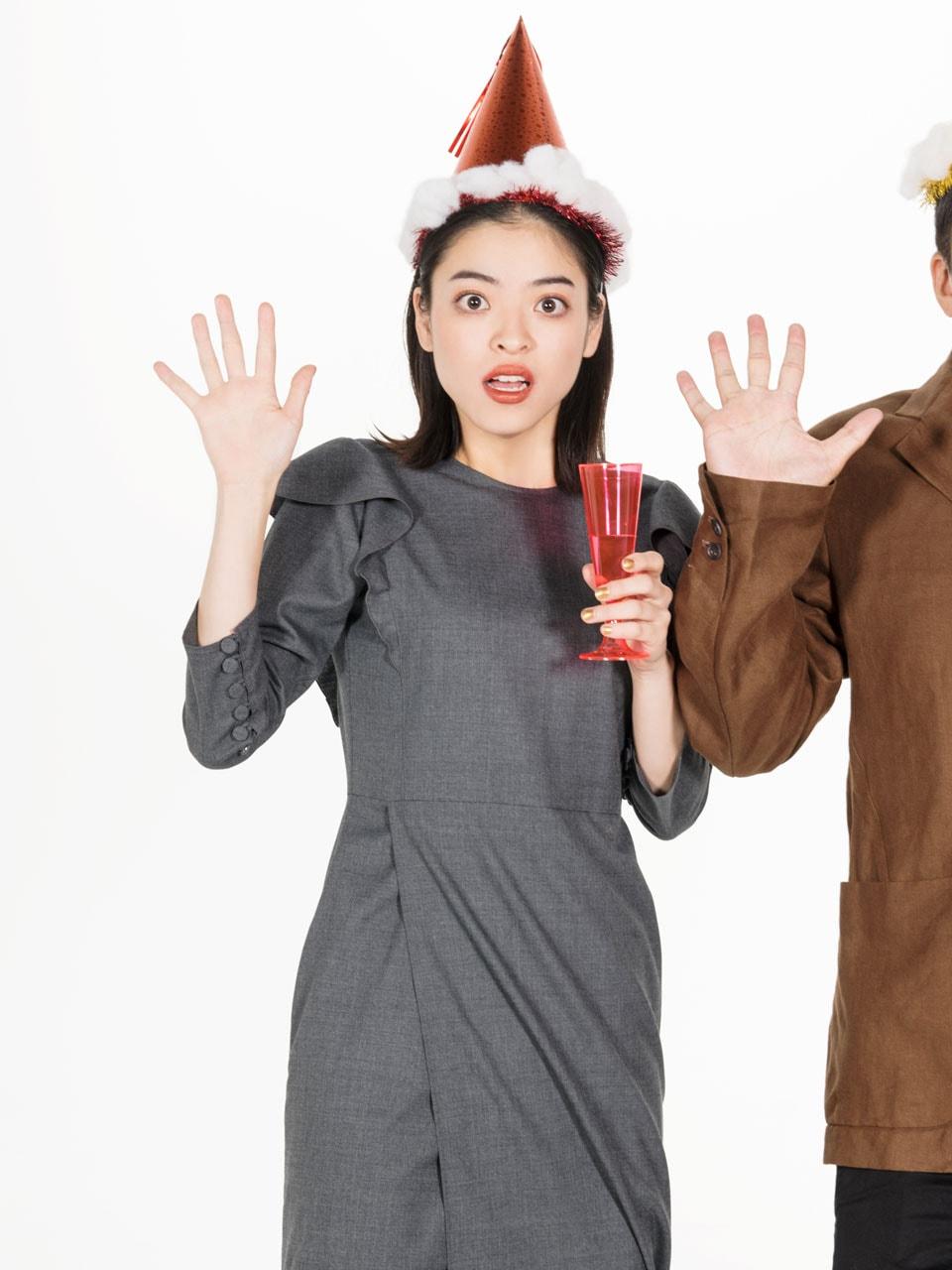 社長が手を取るお相手は…