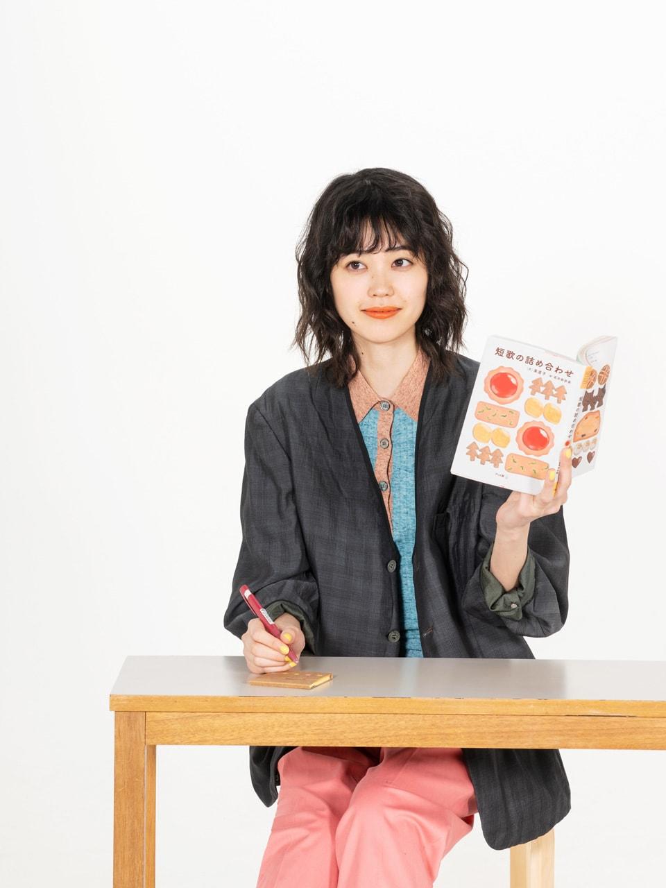 GINZA女子の1ヶ月着まわし：3/1「はじめての短歌」