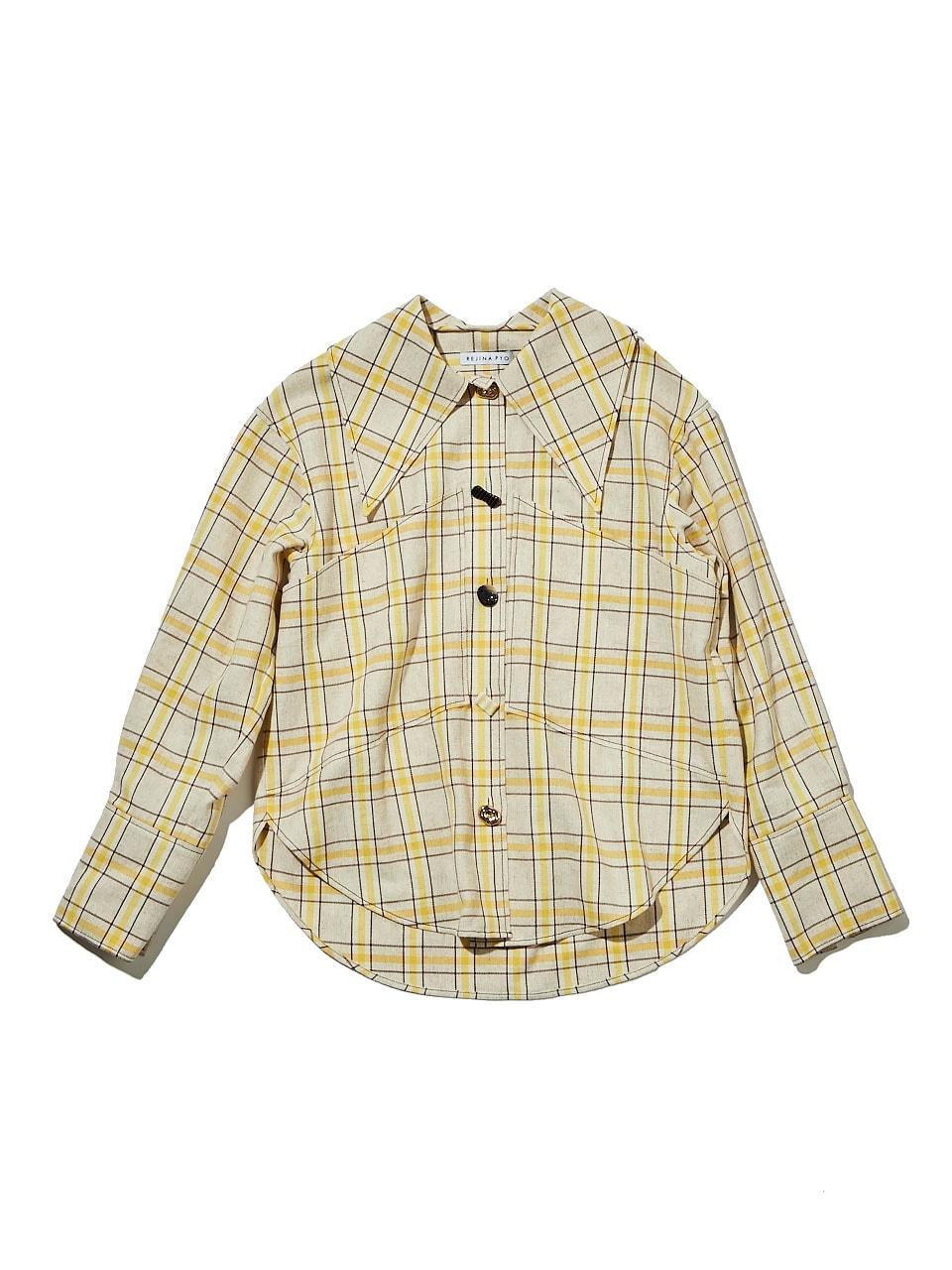 レジーナ ピョウのブラウス