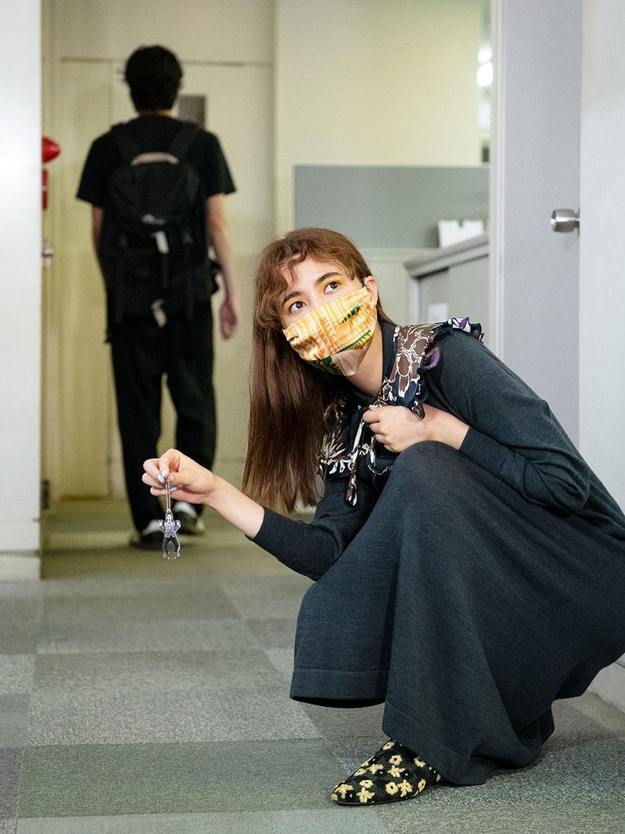 GINZA女子の1ヶ月着まわし｜廊下に落ちていたキーホルダー