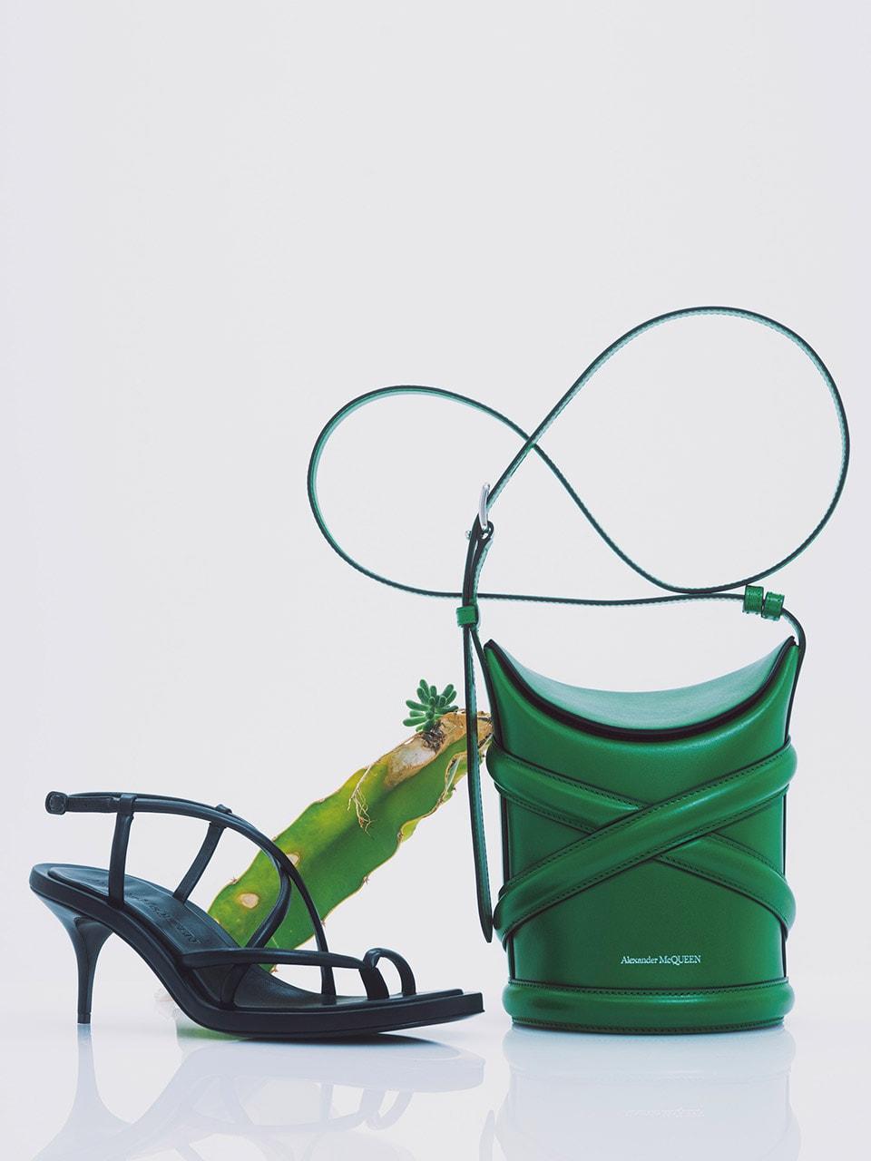 〈Alexander McQueen〉Essential Beauty vol.4 Strappy Sandals & The Curve