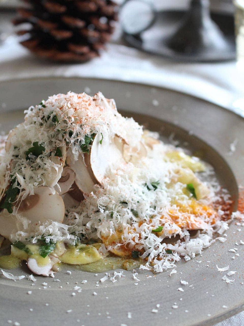 となりの5分メシ vol.16 雪降るマッシュルームのカルパチョ