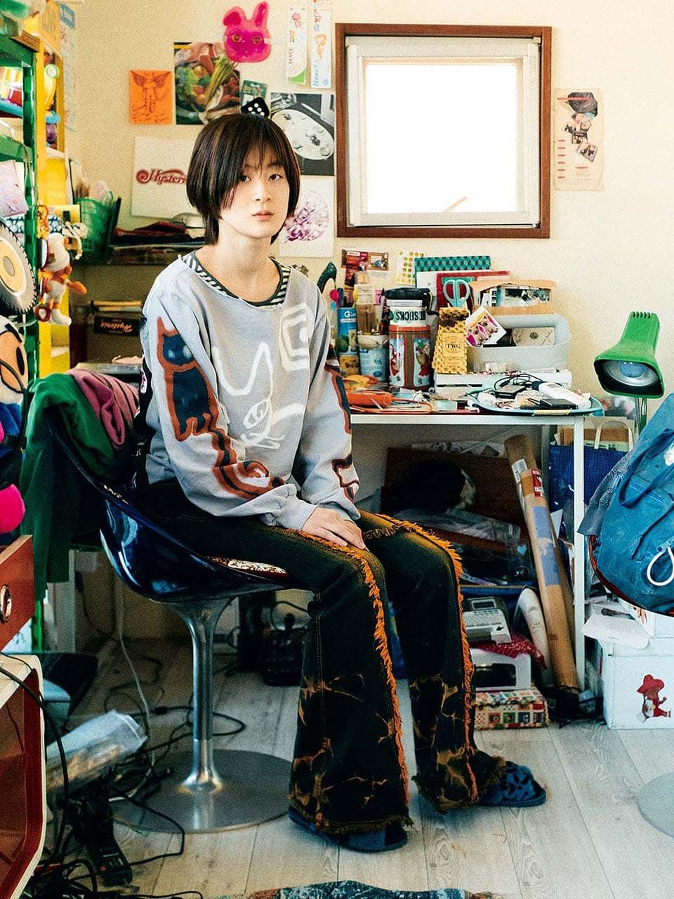 実家に住むひと。モデル、アーティスト酒井いぶきさん