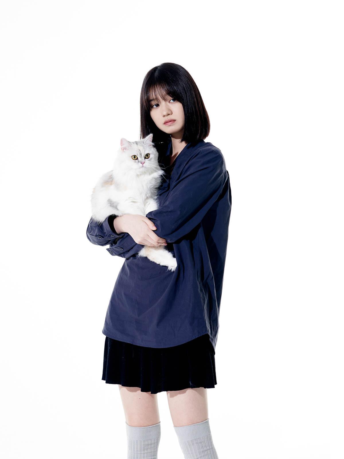 “ウチの子”の愛用品 vol.2 三嶋ひな×ガラシャ