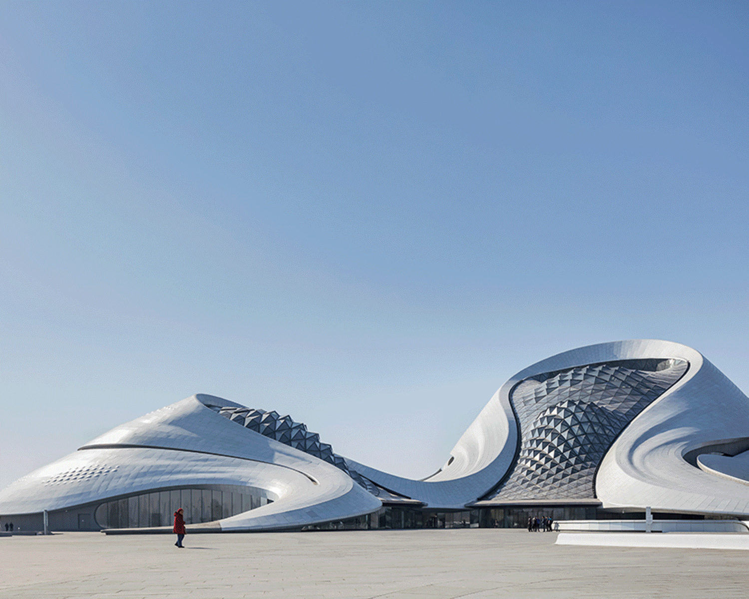 いくつ知ってる? 世界中の黒&白のユニーク建築、集めてみました