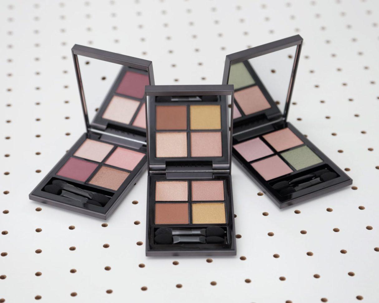 レイヤードしても濁らず、白目もきれいに見える〈THREE〉のアイシャドウetc.