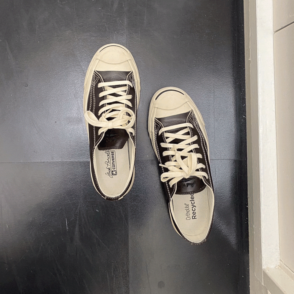 スニーカー愛が止まらない! Vol.72 中井ゆきの