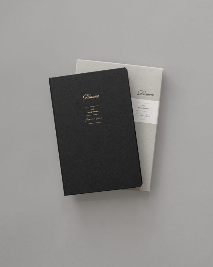 〈ドゥロワー〉がフォトブック『Flower Book』を制作