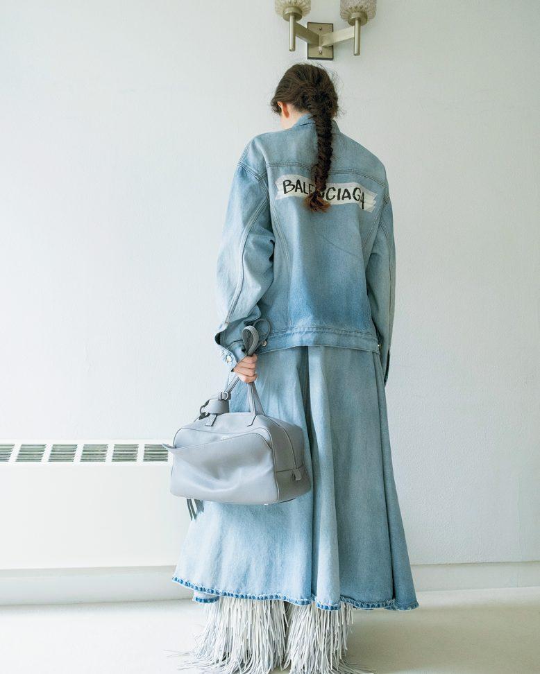 〈バレンシアガ〉進化するアイコンバッグ