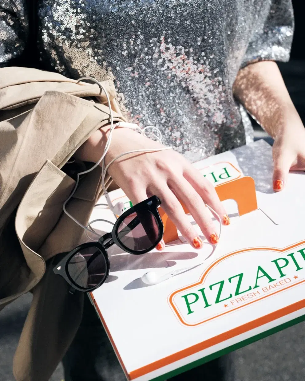 心浮き立つ冬ネイル