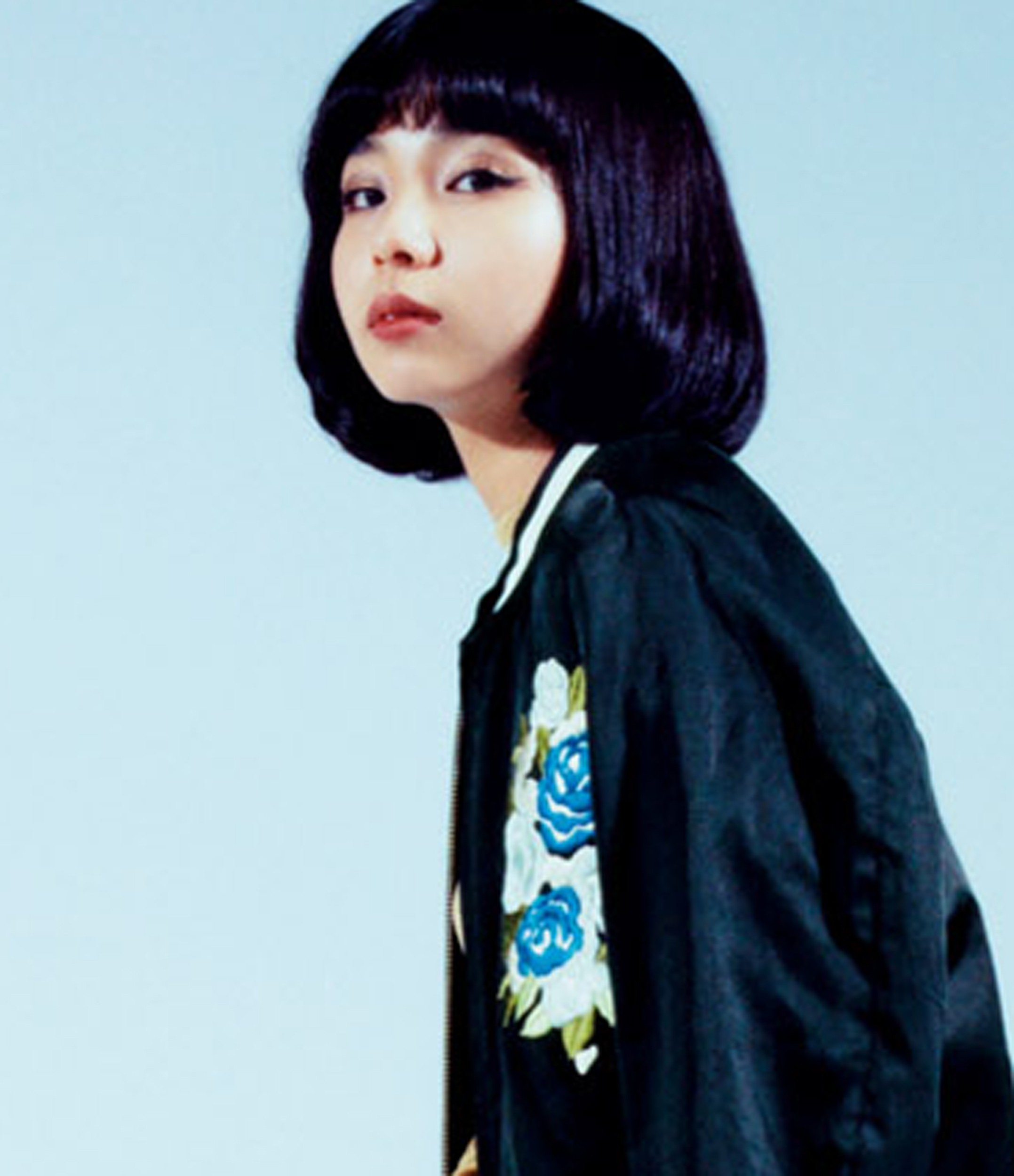 12人の読者モデルに魔法をかけて…11: 愛甲ひかりさん 攻撃的な雰囲気の色合わせで、フェミニンな雰囲気を180度回転!