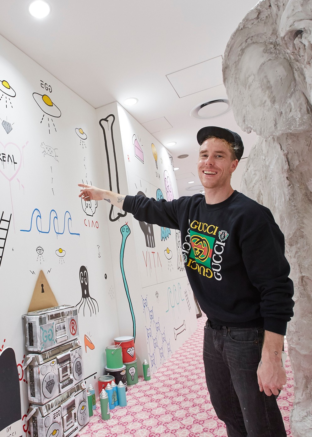 〈グッチ〉のアートプロジェクト『GUCCI 4 ROOMS』【前編】/ 愛すべきトラブル・アンドリューが来日