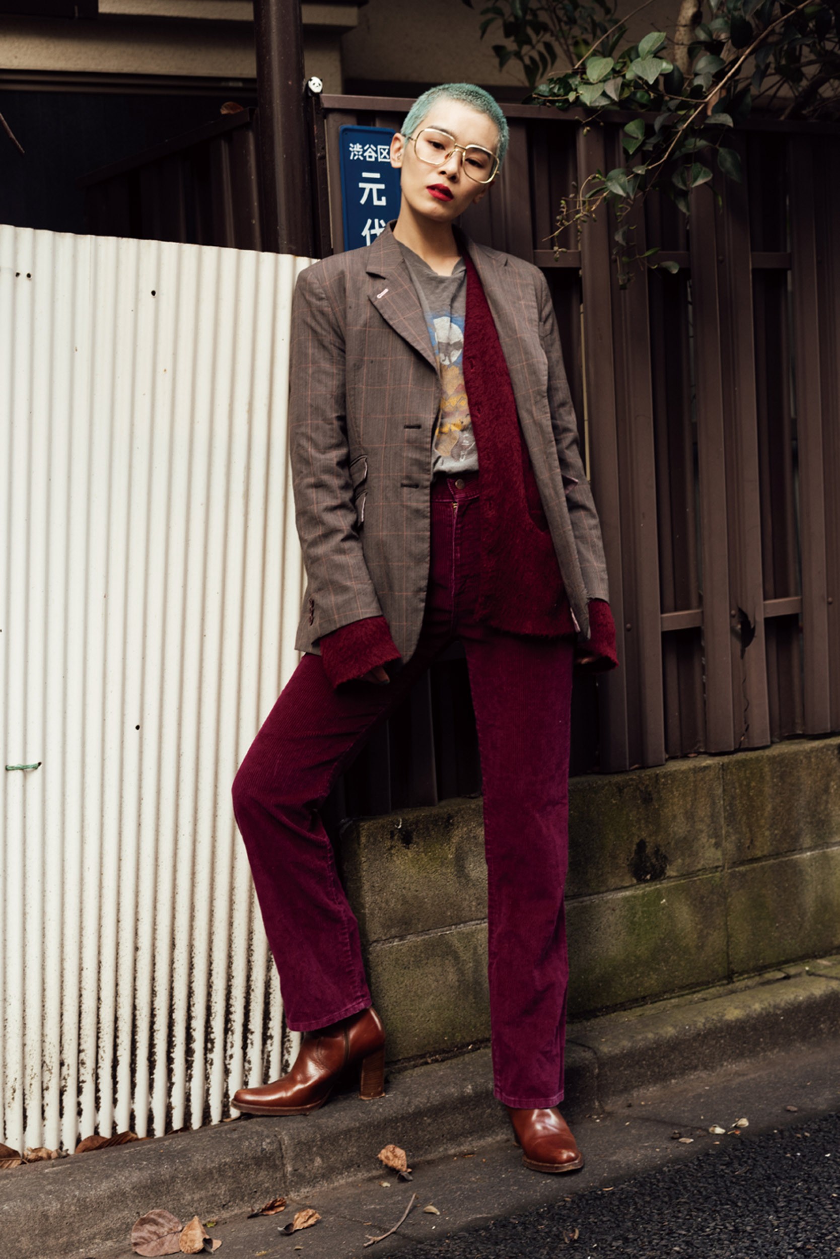 畠山千晶　ストリート　私服