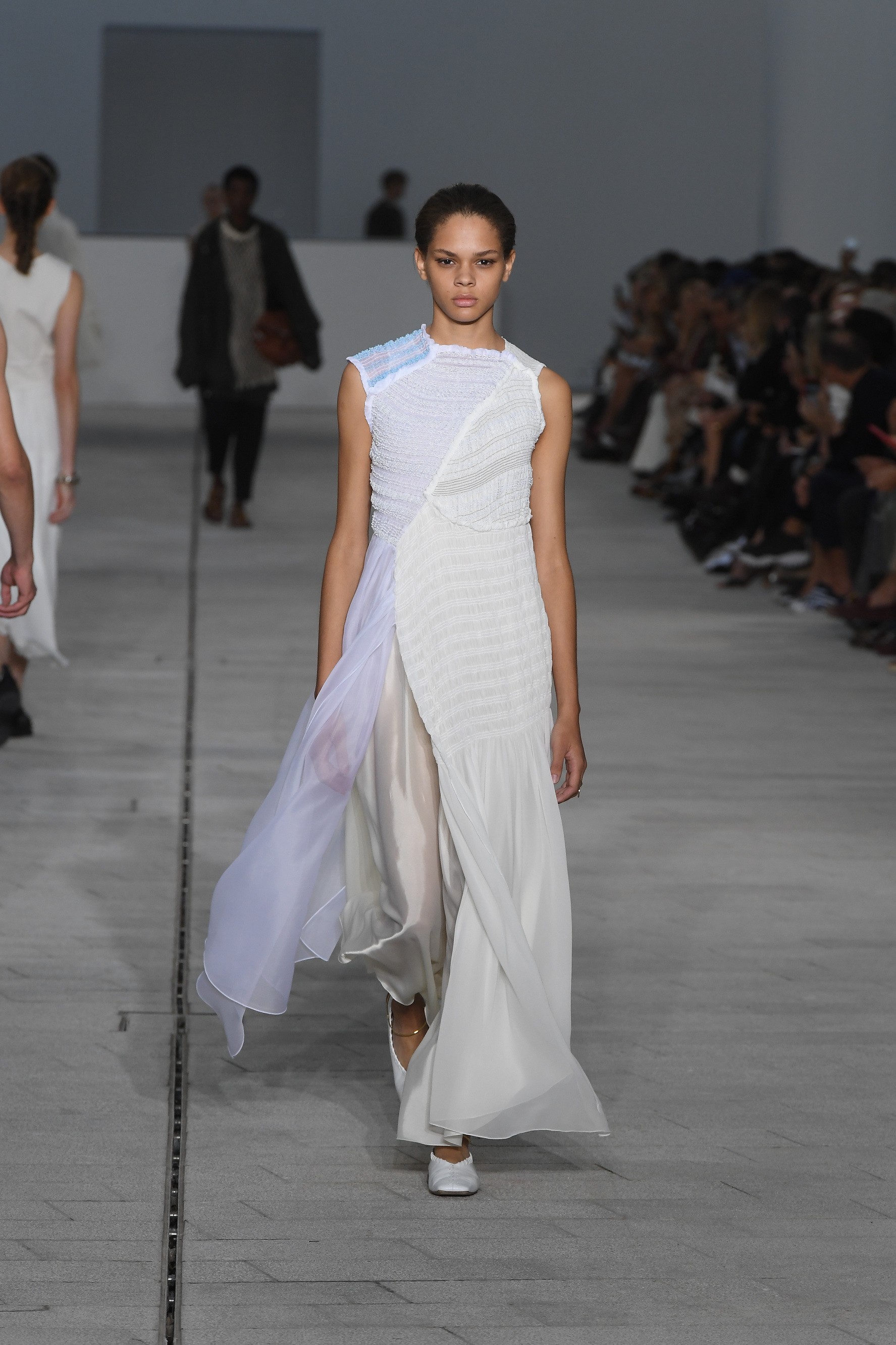 おしゃれ夫婦善哉、新生〈ジル・サンダー〉6つの特徴。2018年春夏パリミラノコレクションレポートMilan 05