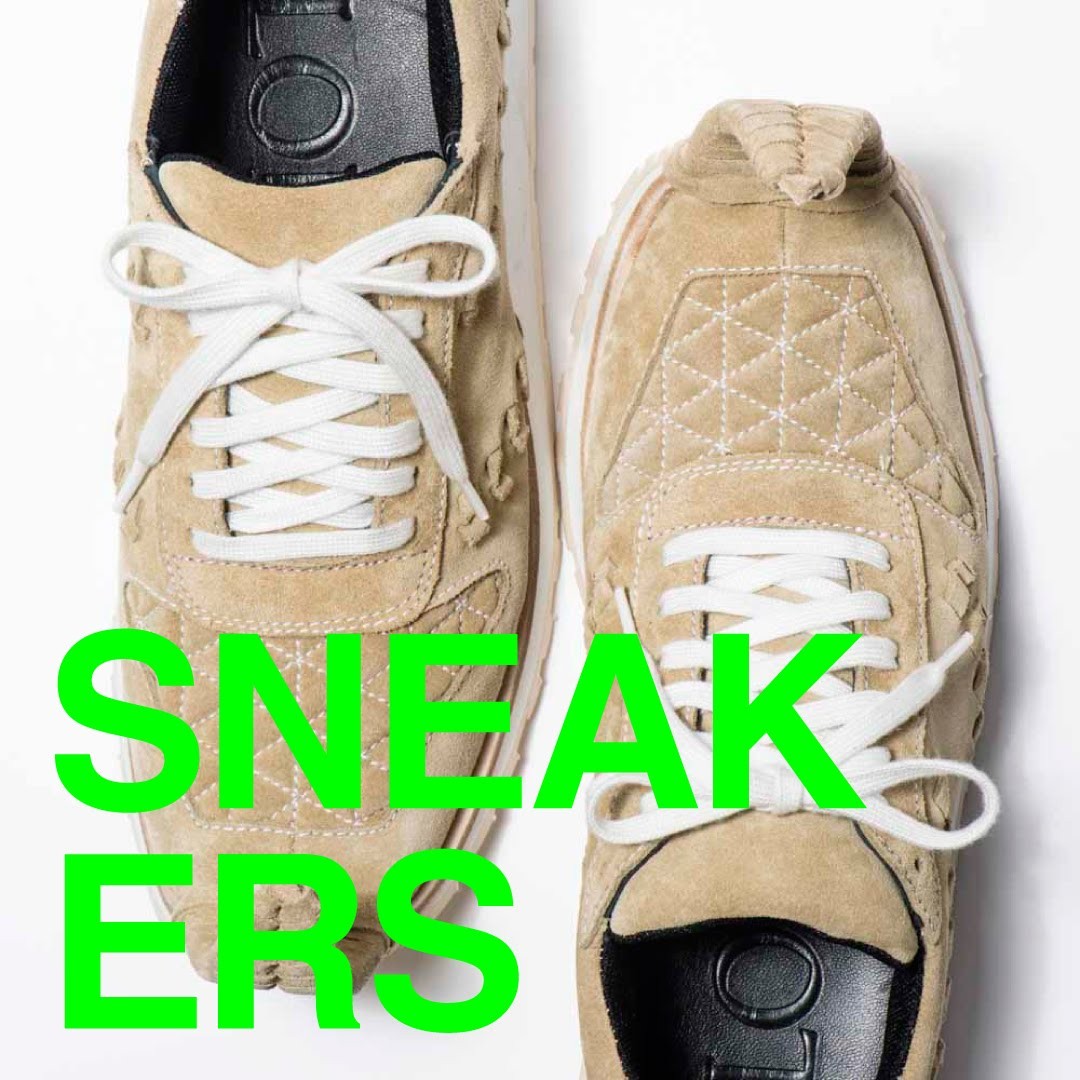 スニーカーなら、攻めたデザインも余裕で履ける