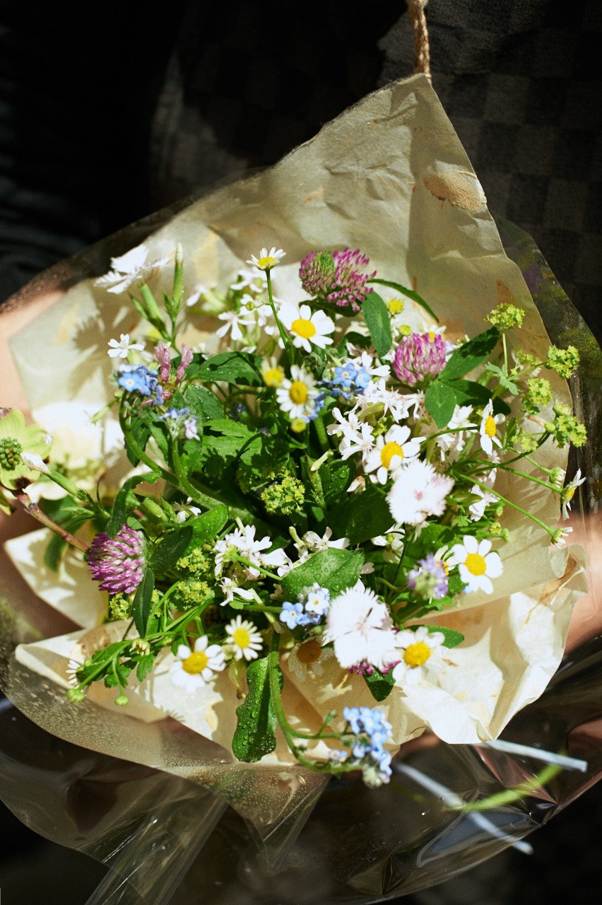 レトロかわいい♡「野の花」司の花束