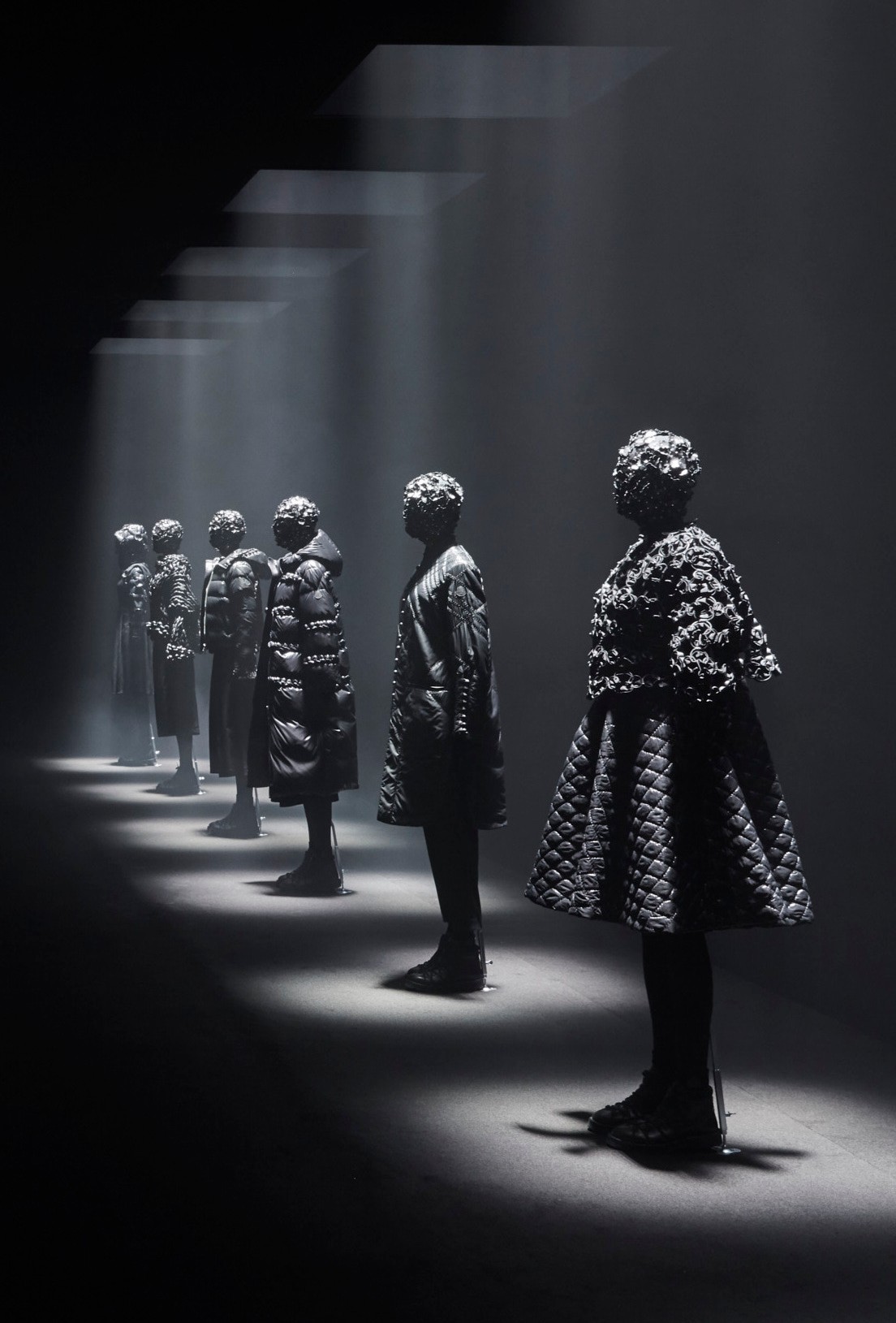 二宮啓のダークロマンティシズムが息づく、モンクレールの新ライン