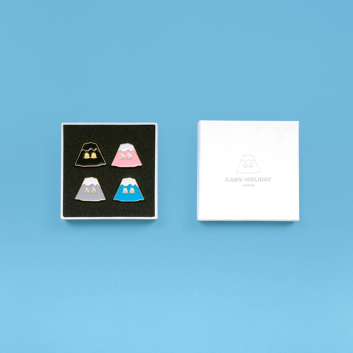 KAWS:HOLIDAY』ついに日本へ。富士山に巨大“COMPANION”が出現 