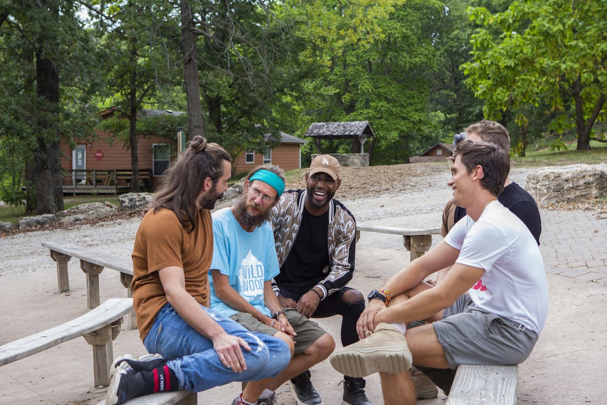 クィア・アイ - Slide:1