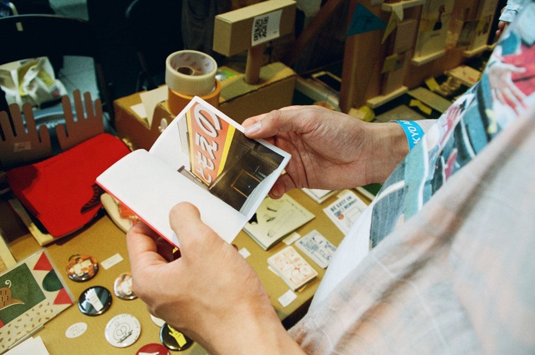 松㟢翔平が予算1万円でお買い物！ 東京アートブックフェア2019をレポート - Slide:7