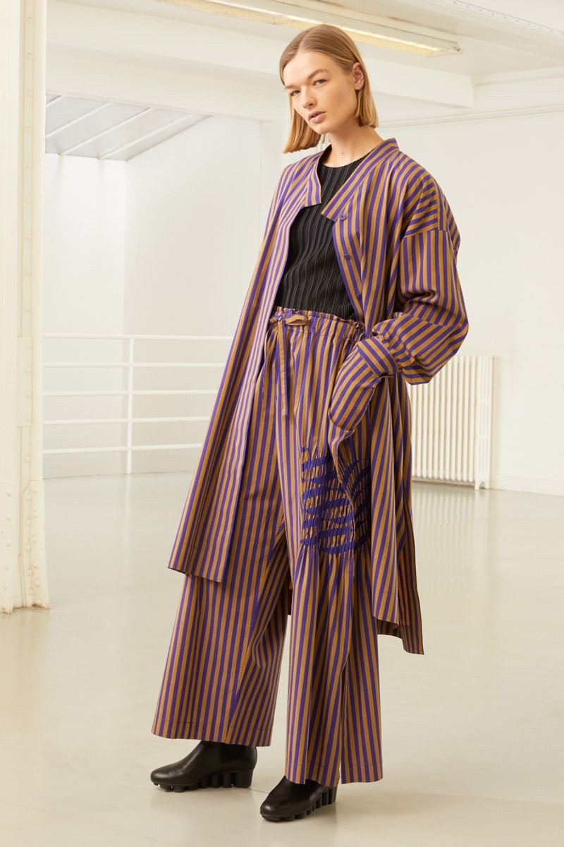 プリーツプリーズイッセイミヤケ　2019秋冬　ストライプ　新作　セットアップ