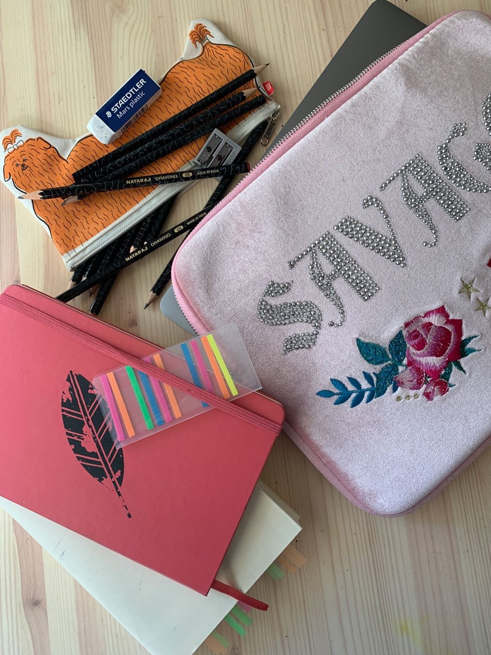 小嶋マリさんの生活に寄り添う文房具5選