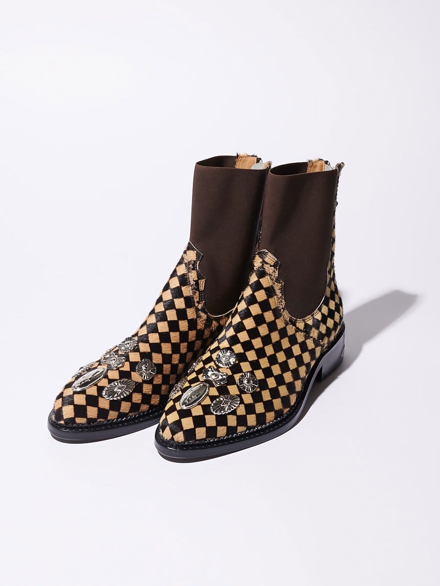 トーガのブーツ - Slide:5