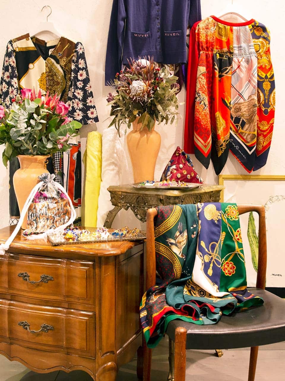 MUVEIL ポップアップ