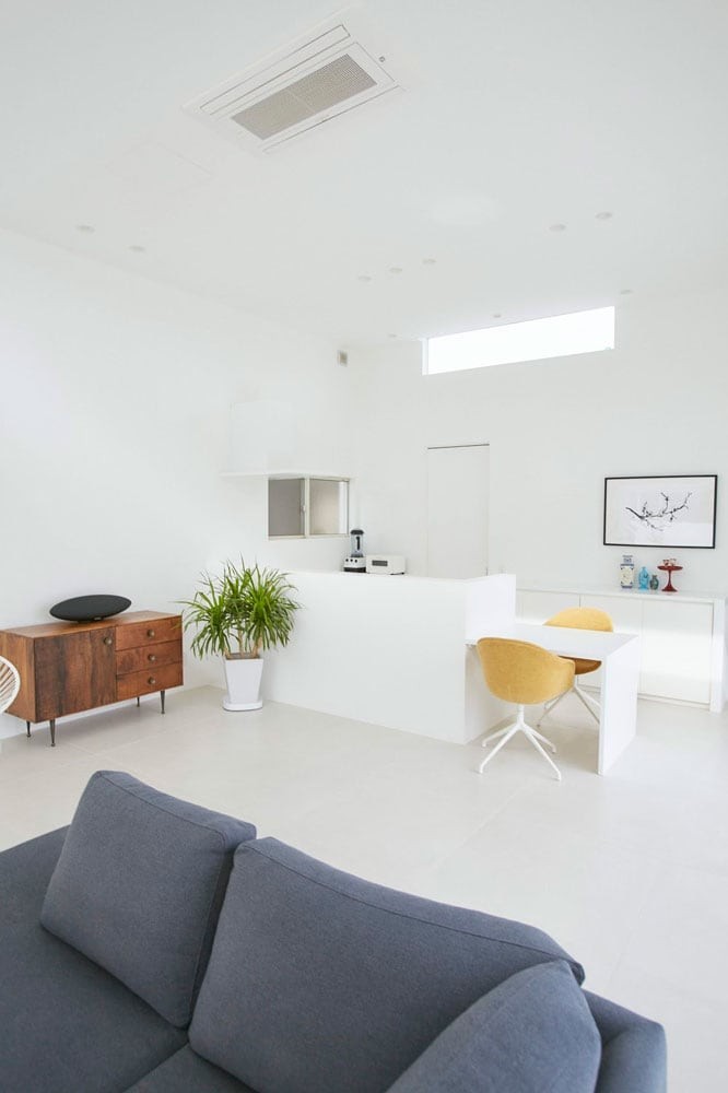 私と部屋 vol.33 内も外もホワイトで統一。暮らしと趣味とインテリアを楽しめる白い家 ー牧野理衣さん - Slide:6