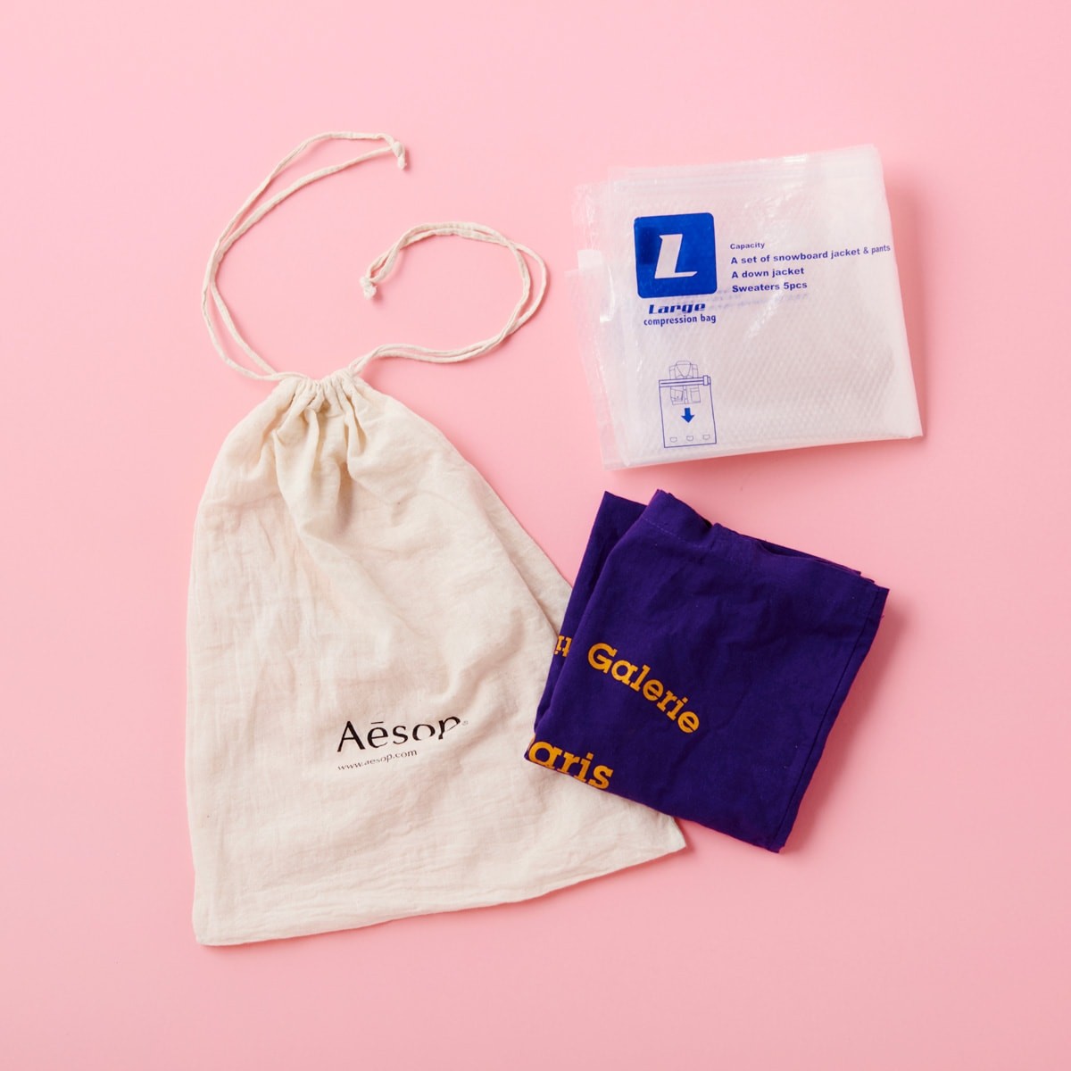 2泊3日の旅行カバンSNAP。 バックパックで行くタイ・チェンマイ/美容師・おかもとゆうかさん - Slide:3