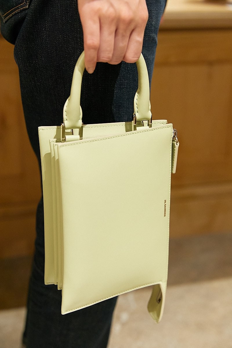 ギンザ 365日おしゃれスナップ fashionsnap GINZASNAP 365日おしゃれスナップ, おしゃれスナップ - Slide:1