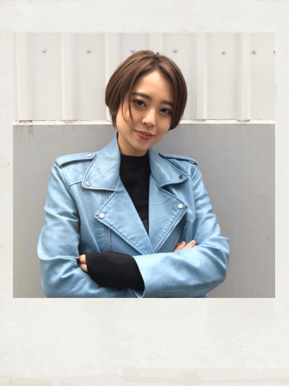 美女の輪　小顔ローラー　香水　歯ブラシ