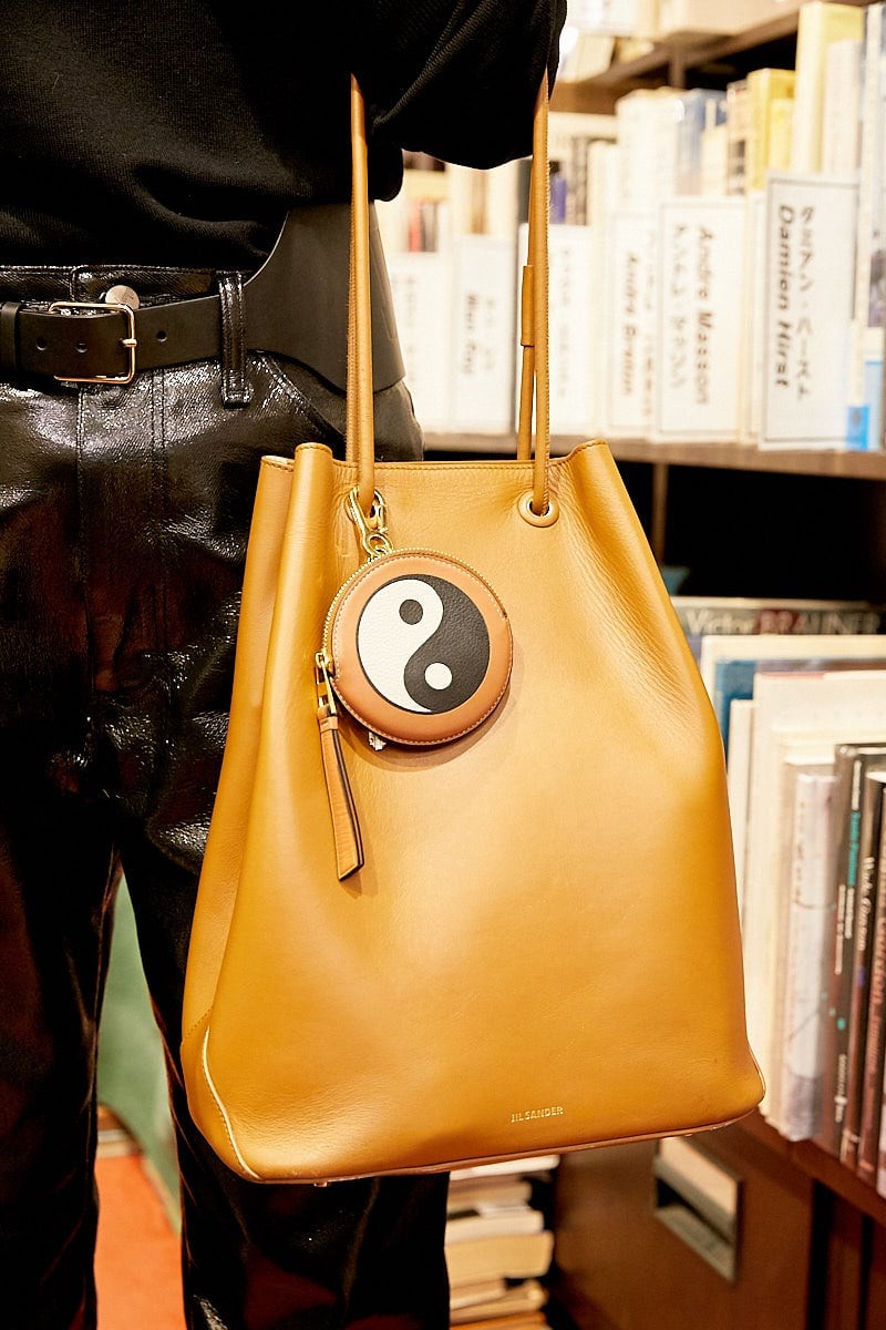 おしゃれスナップ,スナップ, 365日おしゃれスナップ, アルト:ギンザ 365日おしゃれスナップ fashionsnap GINZASNAP 小宮山書店 神保町 - Slide:1