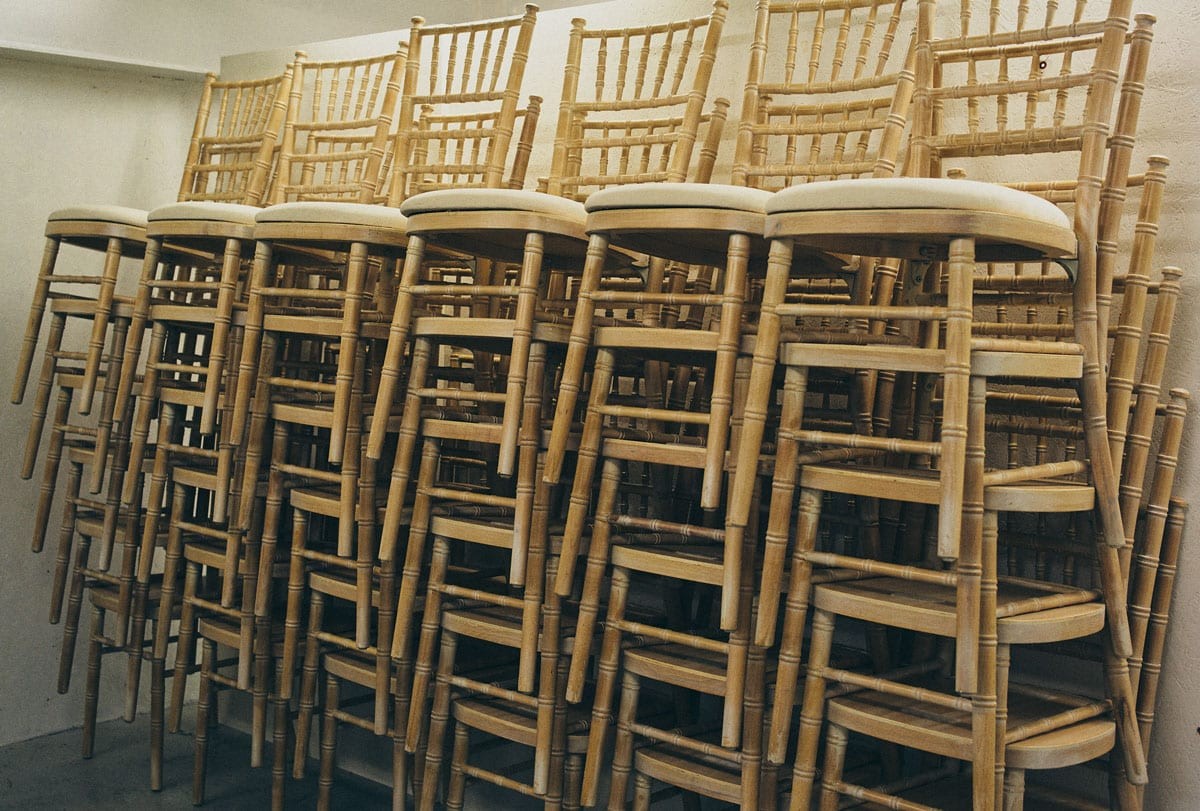 SHARK-ATTACK-LAND - Slide:2