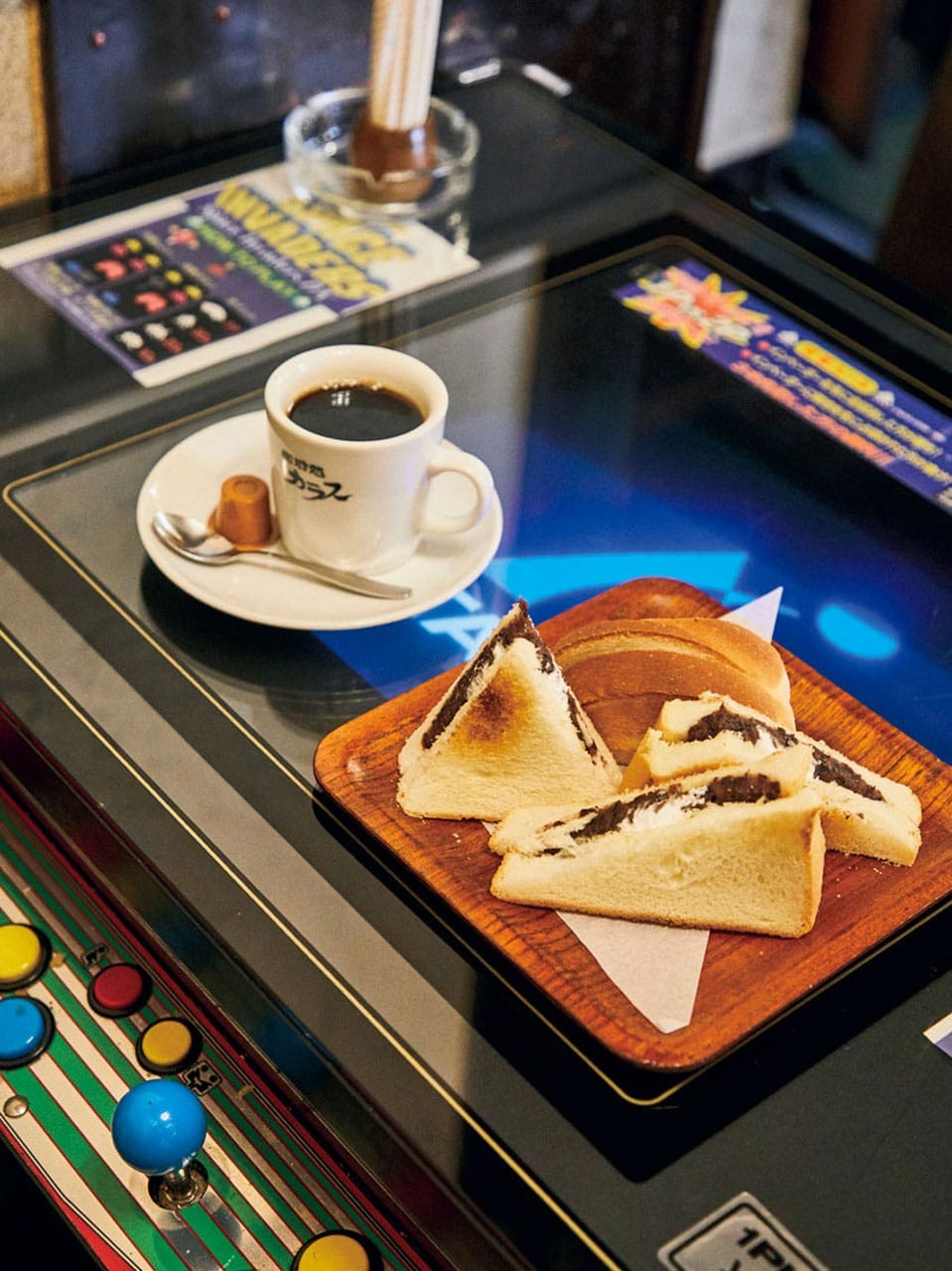 珈琲処-カラス｜名古屋 伏見