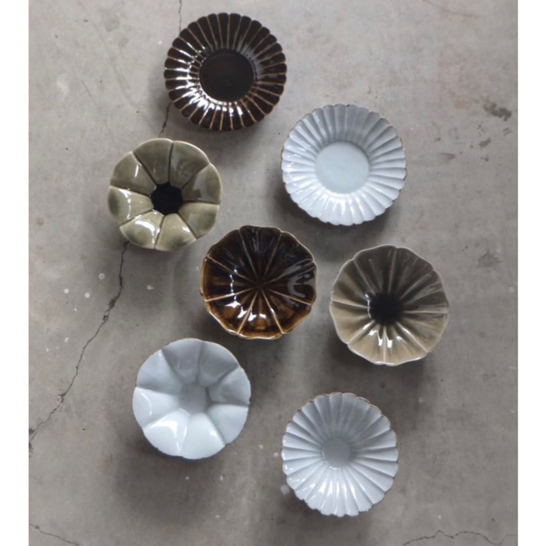 益子焼・笠間焼が集う「kokonn」のオンライン陶器市。テーブルを彩る器に出会う - Slide:1