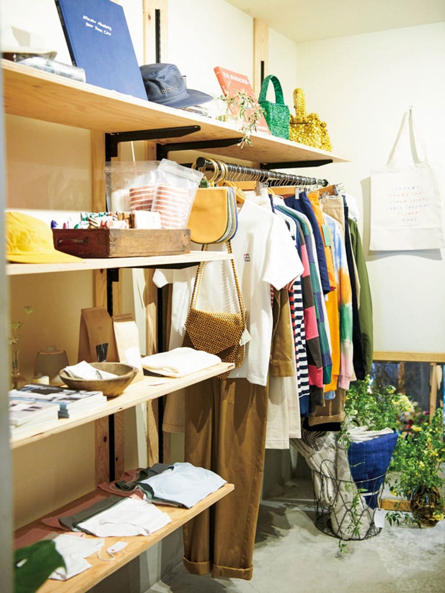 THE-MOTT-HOUSE-TOKYO - Slide:1