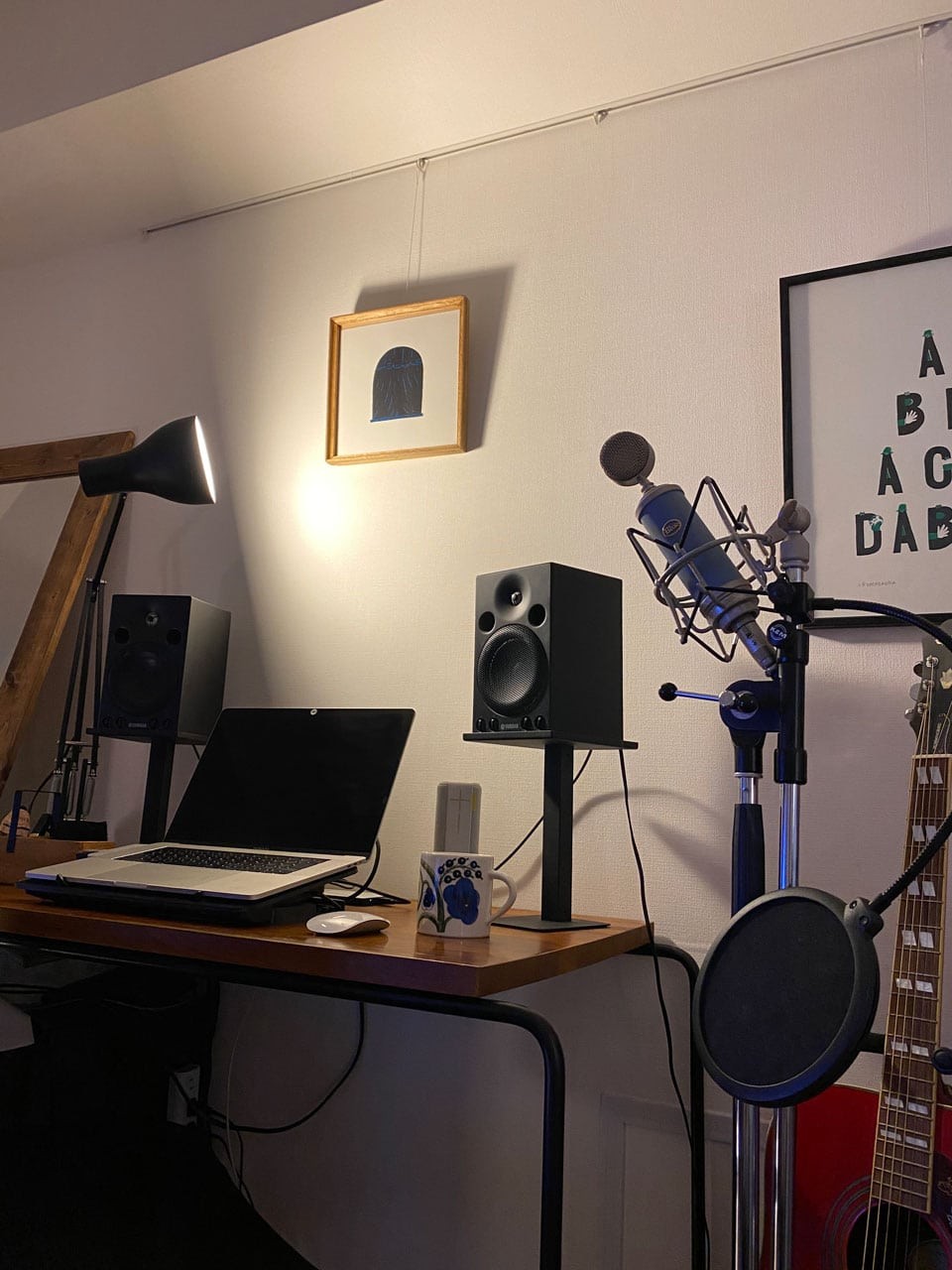 私と部屋 インテリア - Slide:1