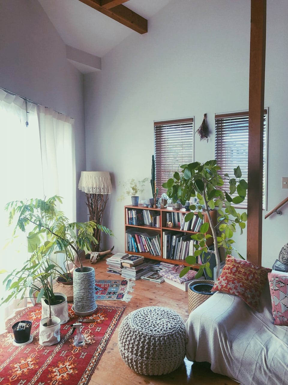 私と部屋 - Slide:1