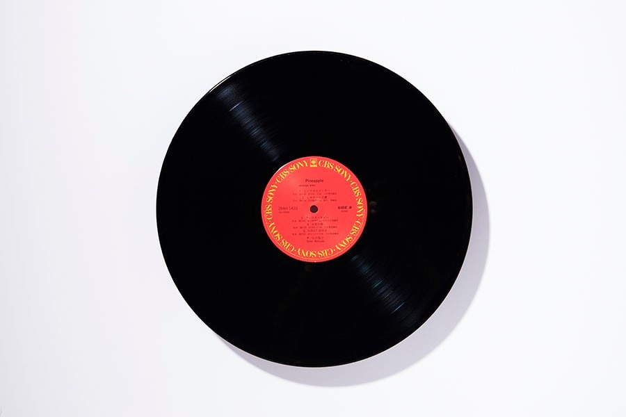 松田聖子の80年代伝説｜『Pineapple』レコード - Slide:4