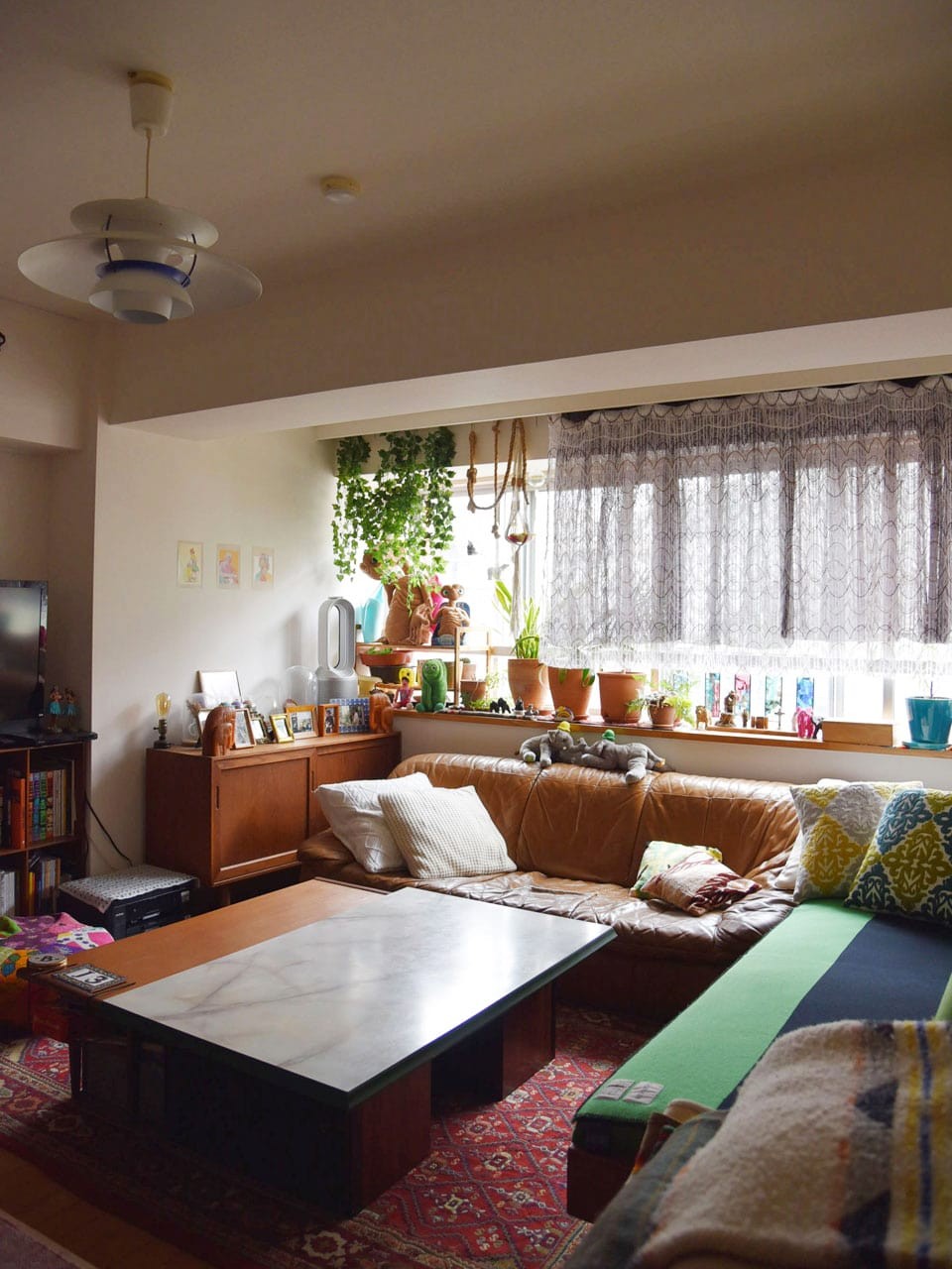 私と部屋 - Slide:1