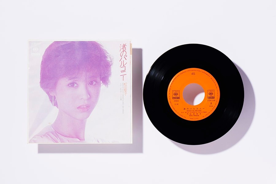 松田聖子の80年代伝説｜『渚のバルコニー』ジャケット - Slide:2